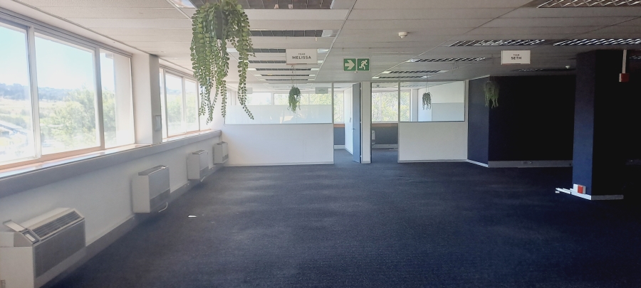 To Let commercial Property for Rent in Bo Oakdale Western Cape